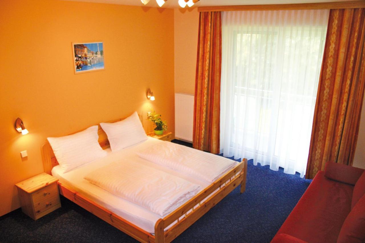 Gasthof Zum Lindenhof Bad Radkersburg Extérieur photo