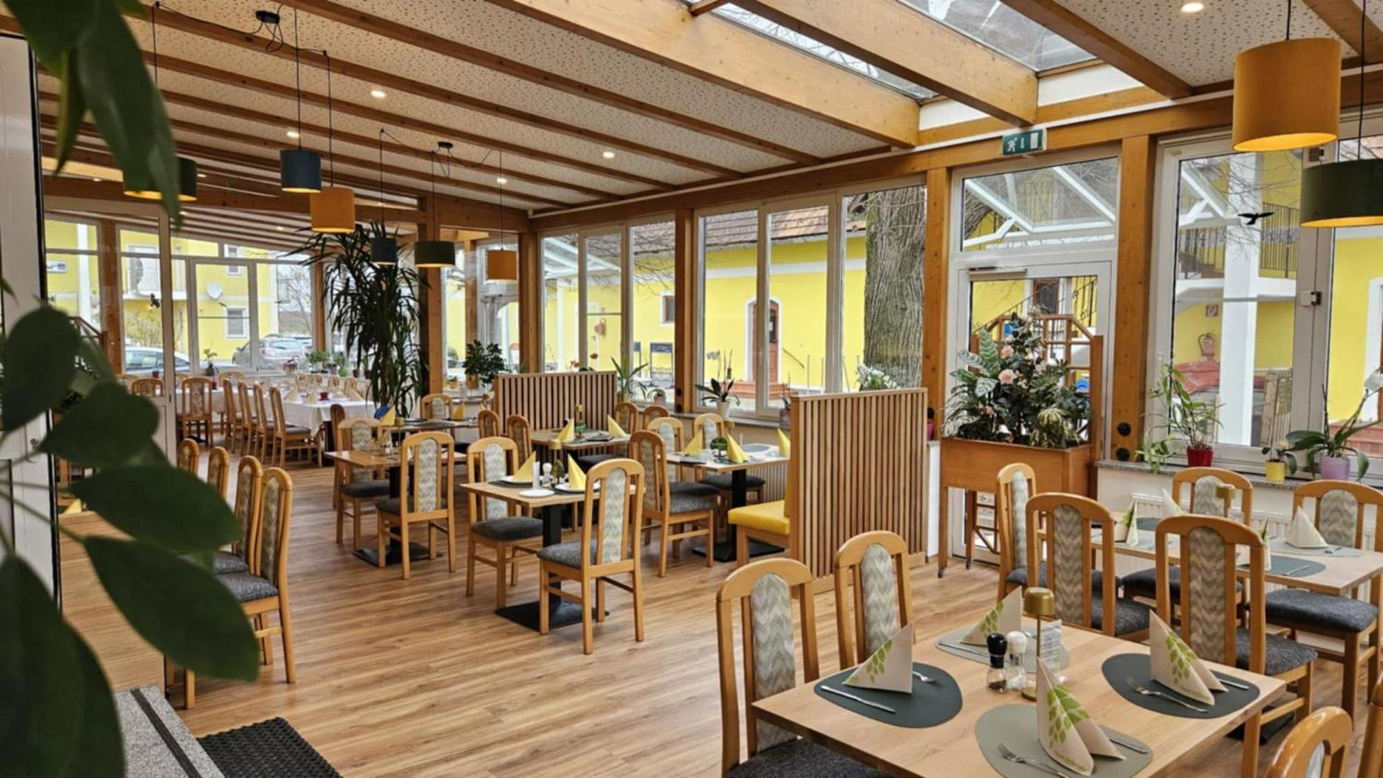 Gasthof Zum Lindenhof Bad Radkersburg Extérieur photo