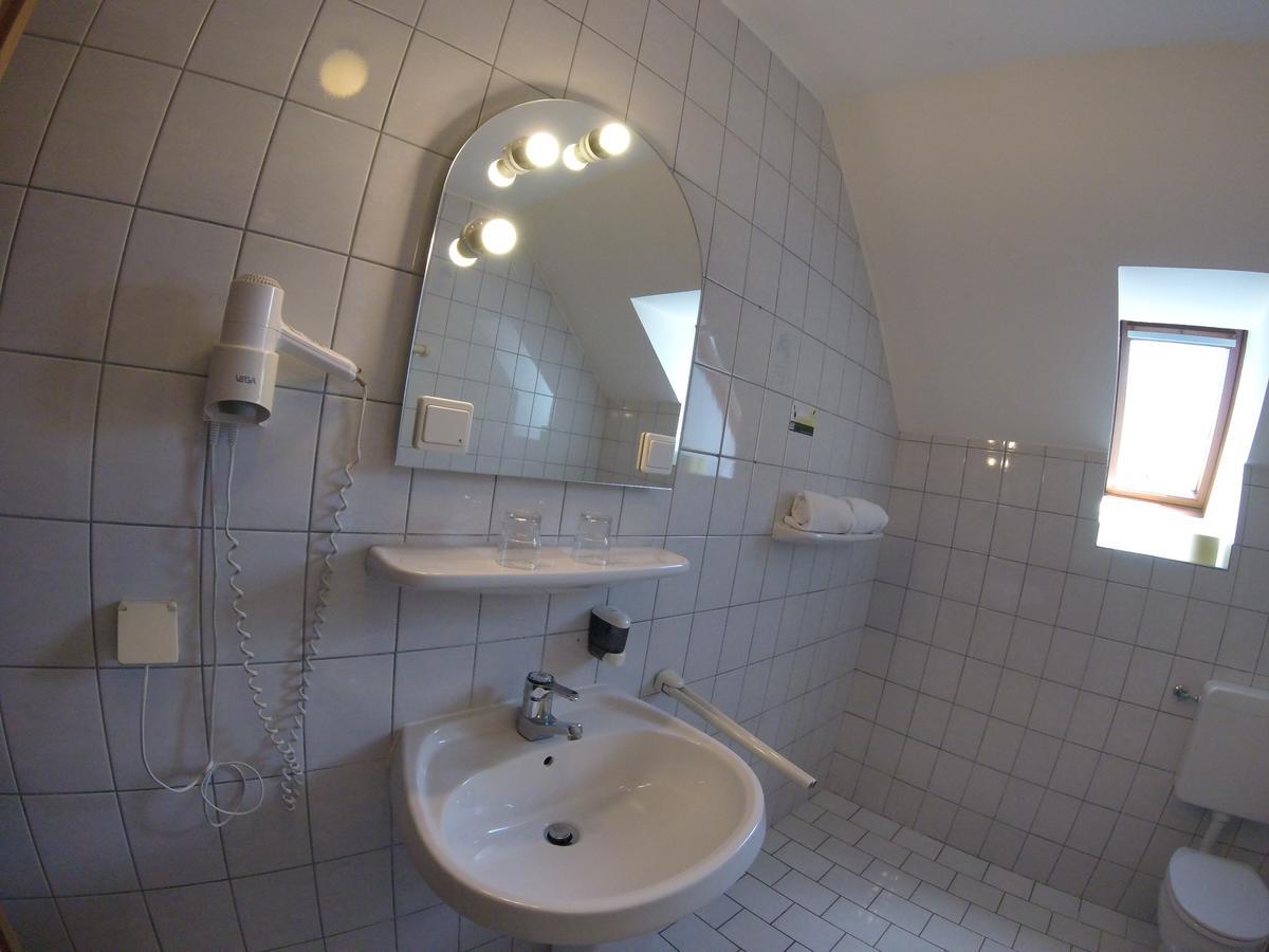 Gasthof Zum Lindenhof Bad Radkersburg Chambre photo